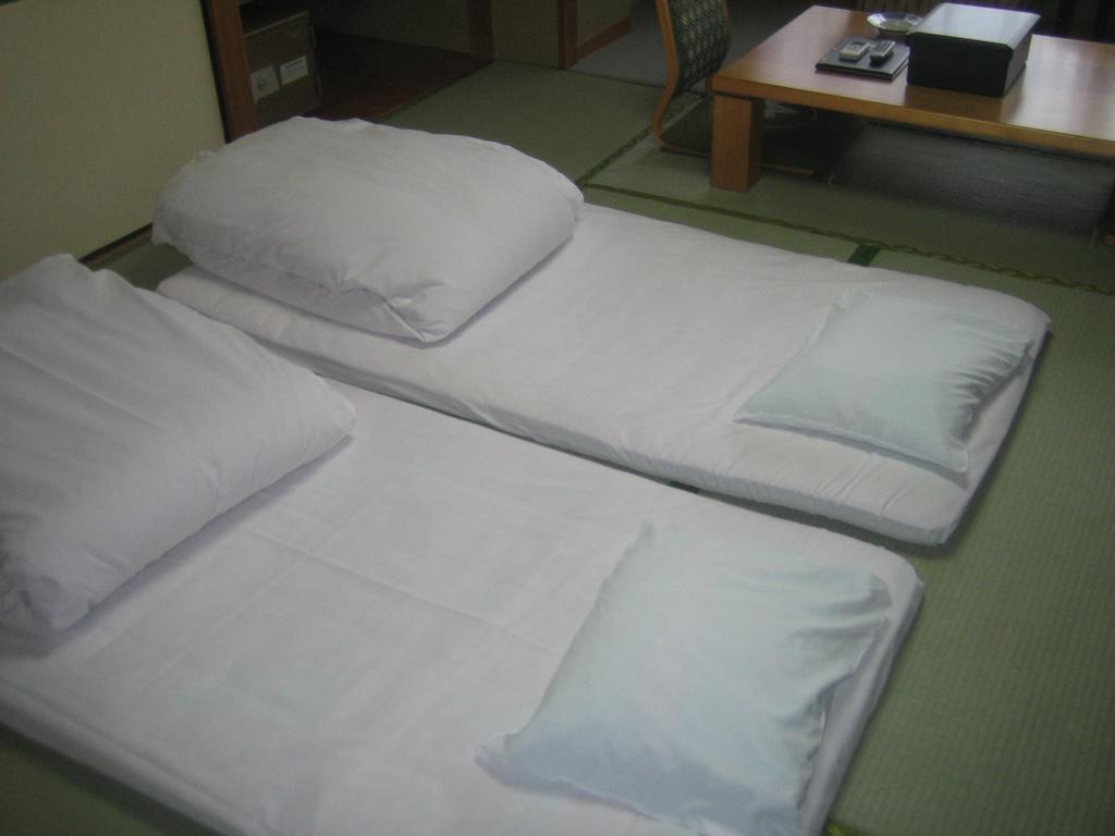 Awanosho Hotel Miyoshi  Exterior foto