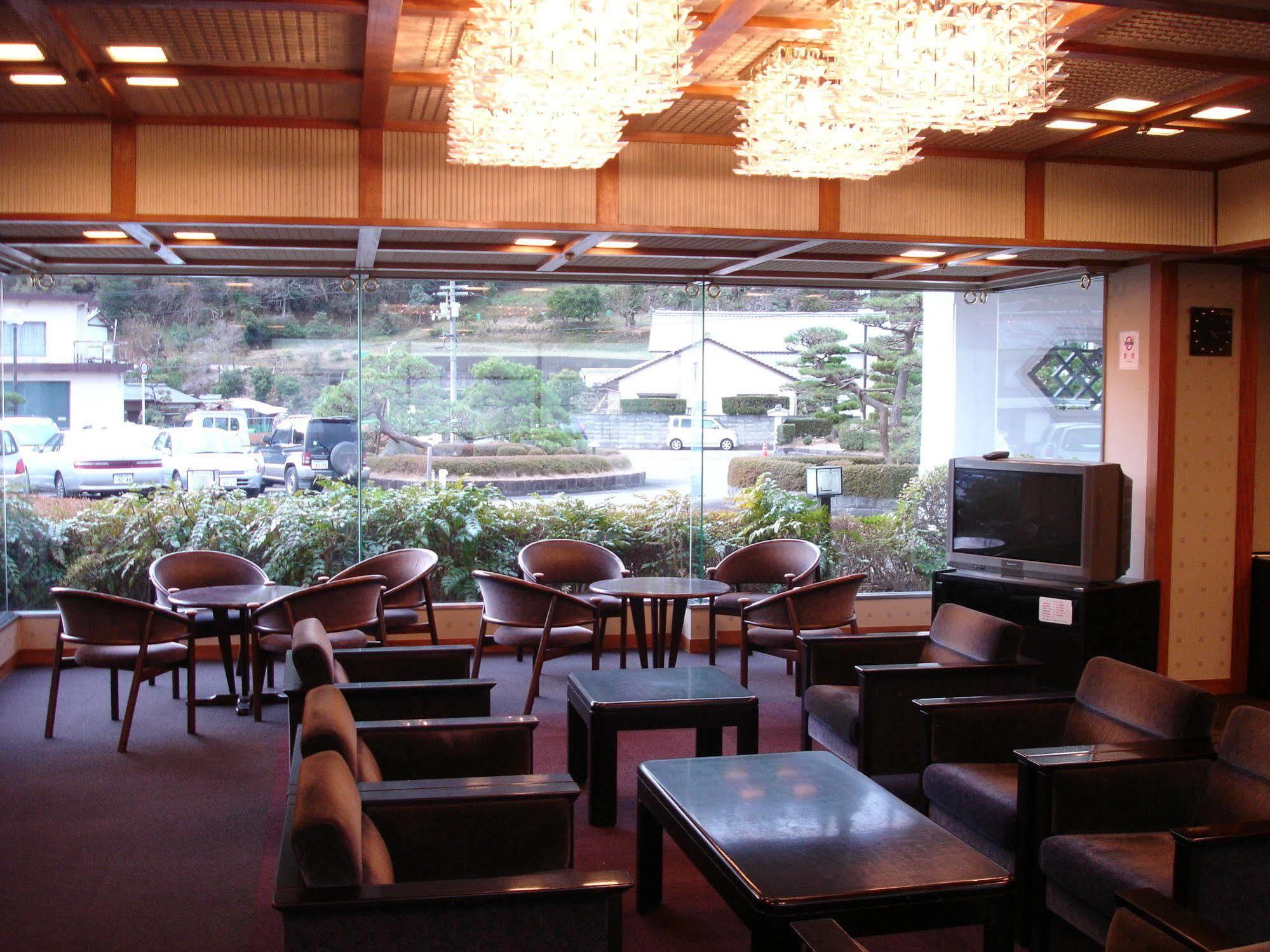Awanosho Hotel Miyoshi  Exterior foto